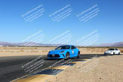 media/Apr-08-2022-Doghouse Garage (Fri) [[61ef3a1502]]/Beginner (Blue)/Session 1 (Lead and Follow)/